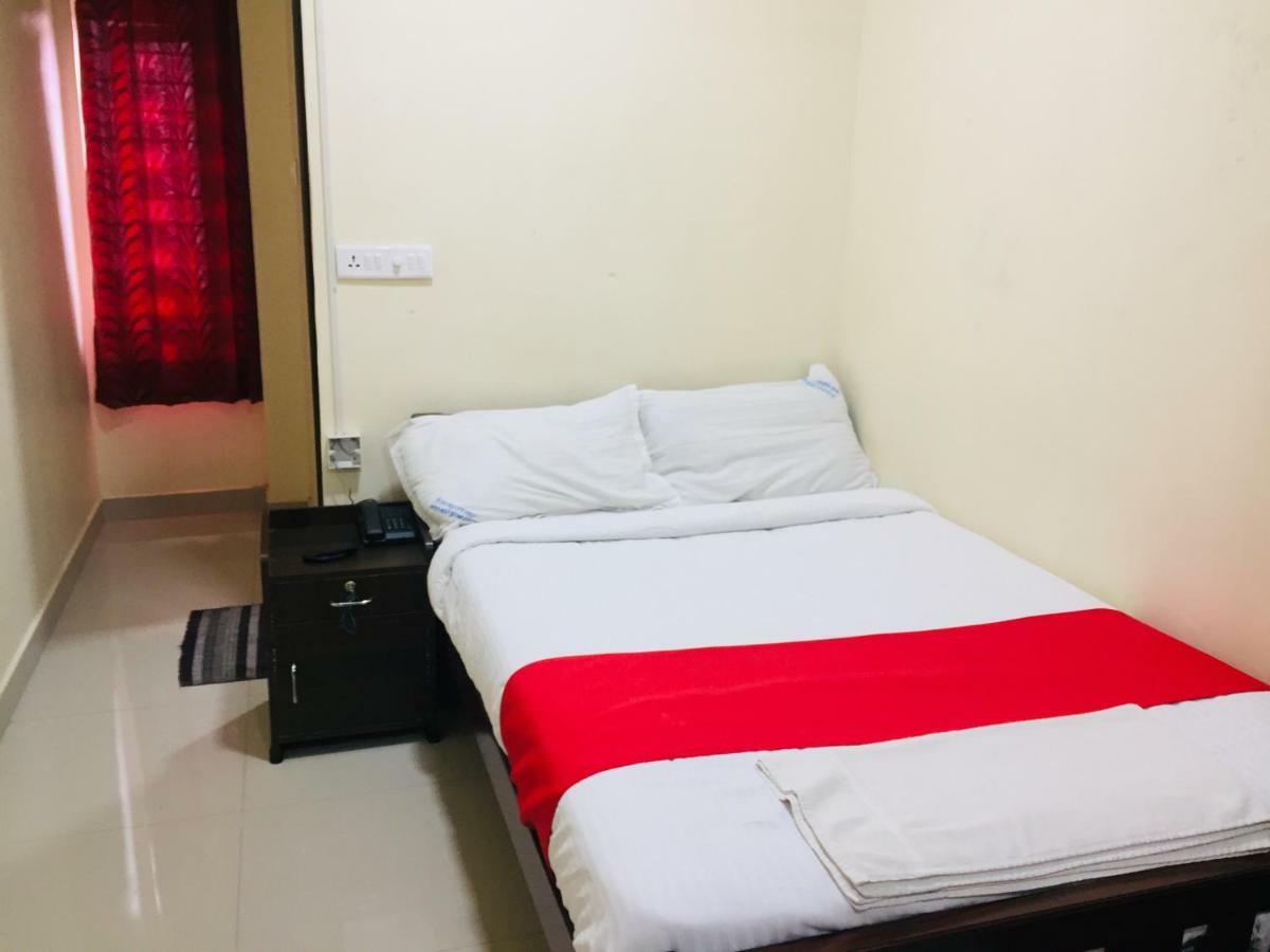 Brindavan Residency Ettumanoor Exteriör bild